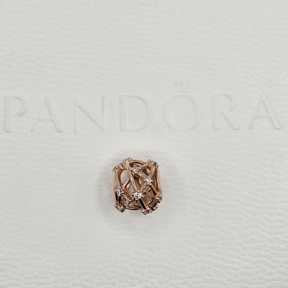 🎁Authentic Pandora ROSE OPENWORK CHARM - Picture 4 of 5